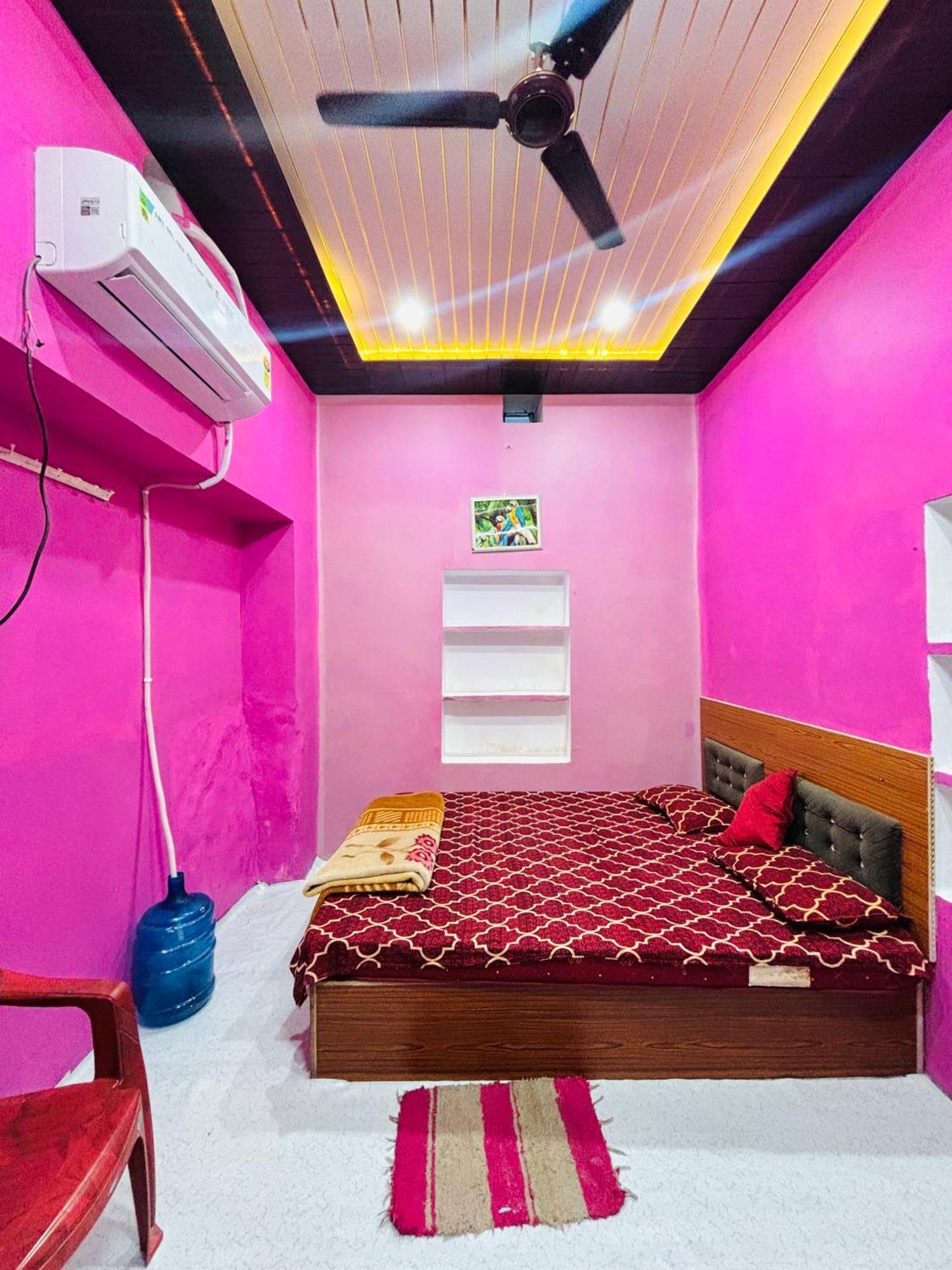Shivalay Paying Guest house *